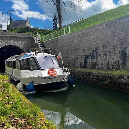 La Louee Du Canal Holiday home Braux (Cote-d'Or)